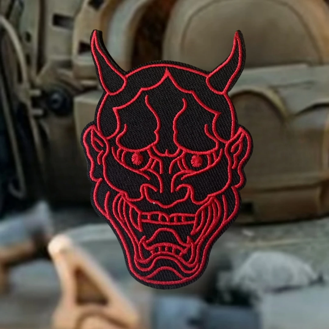 Insignia de moral táctica Chevron "Demon", brazalete decorativo del ejército militar, parches de gancho y bucle bordados, pegatina para mochila - imagen 3