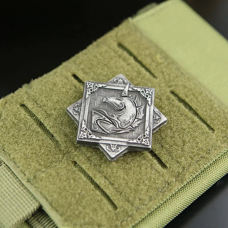 Insignia de moral de Metal de moneda de unicornio errante, pegatina de decoración de mochila funcional, parches tácticos de gancho y bucle para ropa - imagen 3