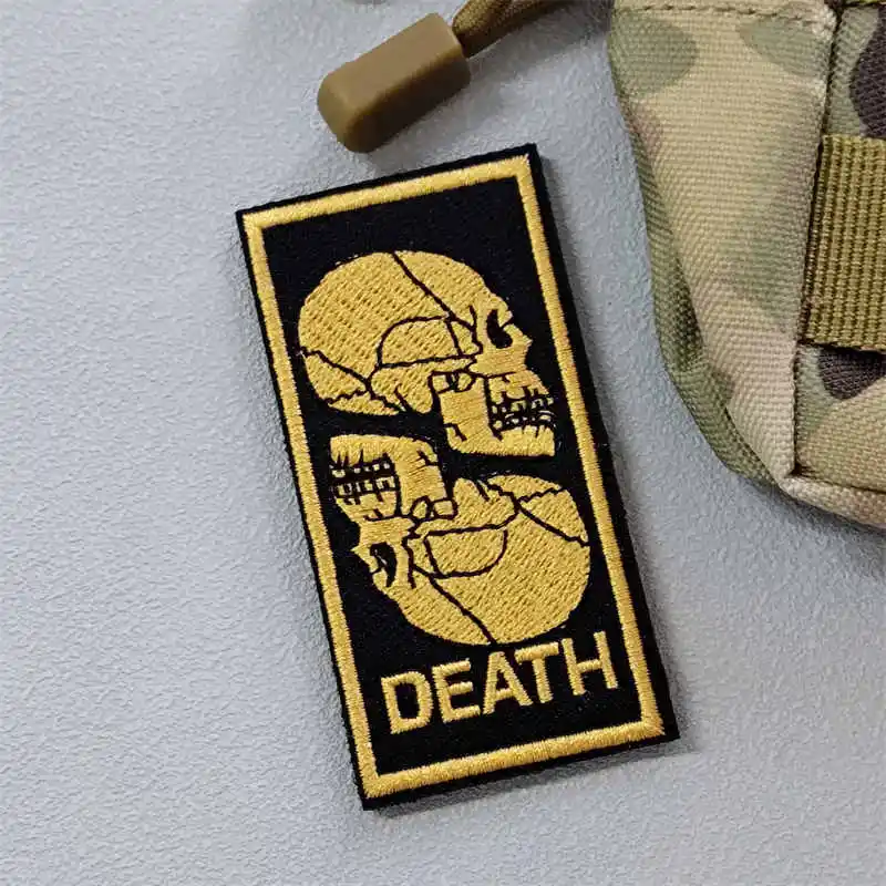 Parche táctico calavera Death bordado con velcro para chaleco - imagen 5