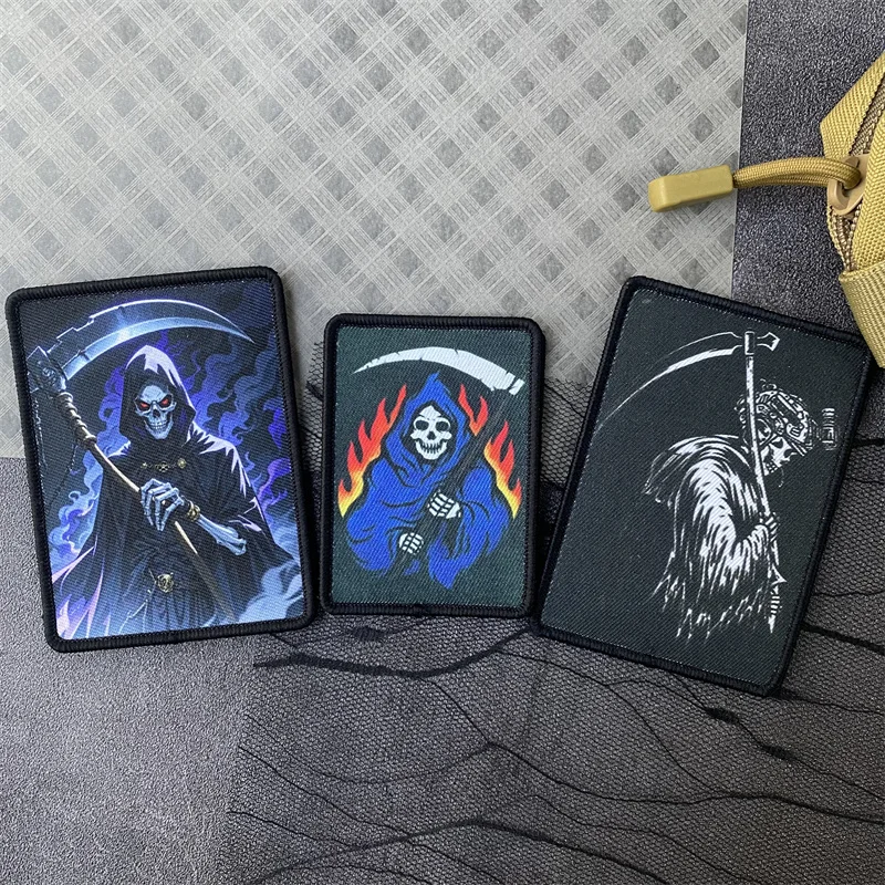Insignia de moral táctica de hoz de muerte, parche Hellbringer Reaper, brazalete militar, gancho y bucle, accesorios para mochila al aire libre, pegatinas - imagen 2