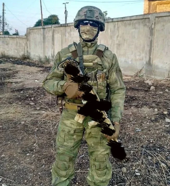 Traje de rana a escala de dragón de la guardia SSO ruínas verdes ATFG Little Green Man EMR traje de combate de adiestramiento al aire libre