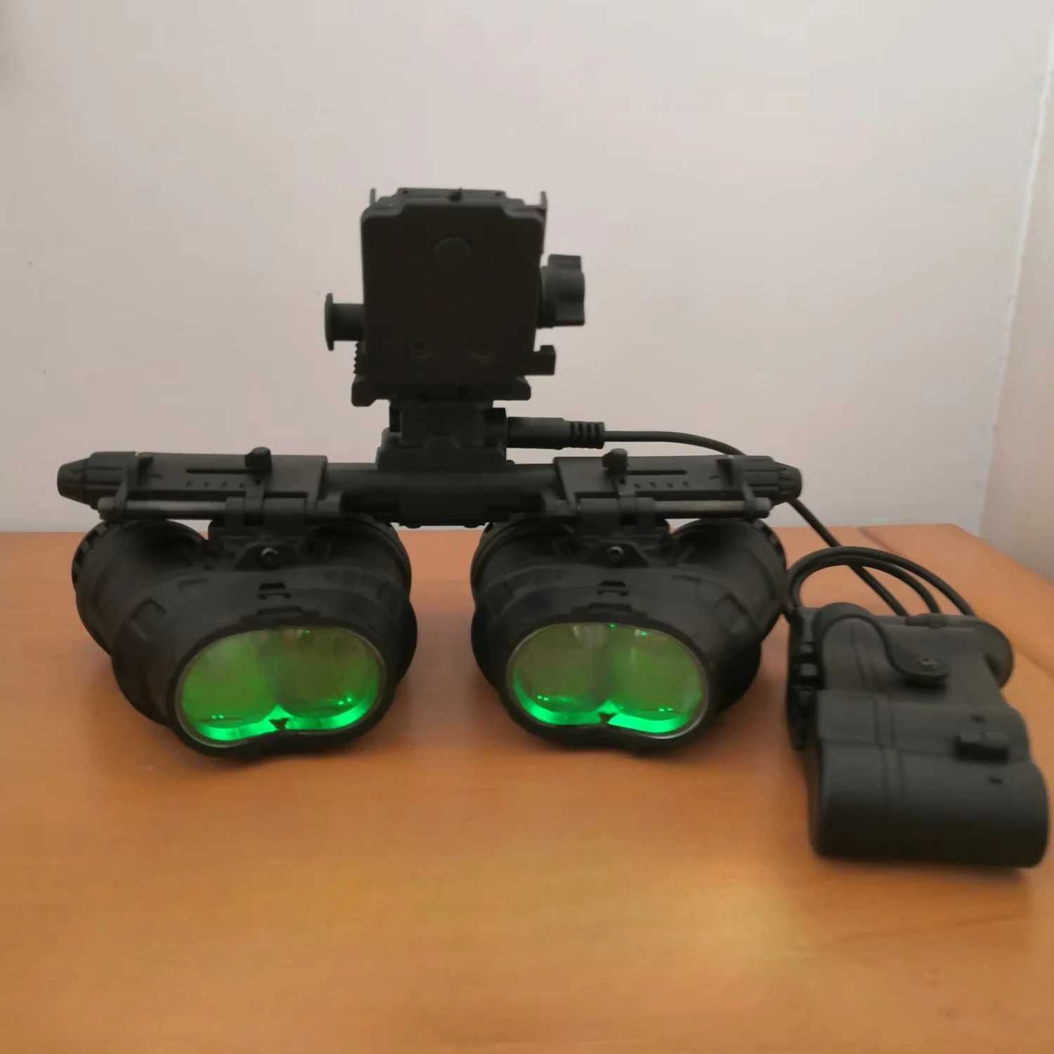 Accesorios para casco táctico Fma, cuatro ojos, cuatro tubos, cuatro espejos, modelo de dispositivo de visión nocturna Gpnvg18 - imagen 4