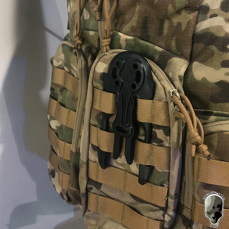 Clip adaptador MOLLE liberación rápida para cinturón táctico y fundas - imagen 5