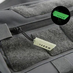Mochila táctica alta visibilidad con chaqueta y frontal