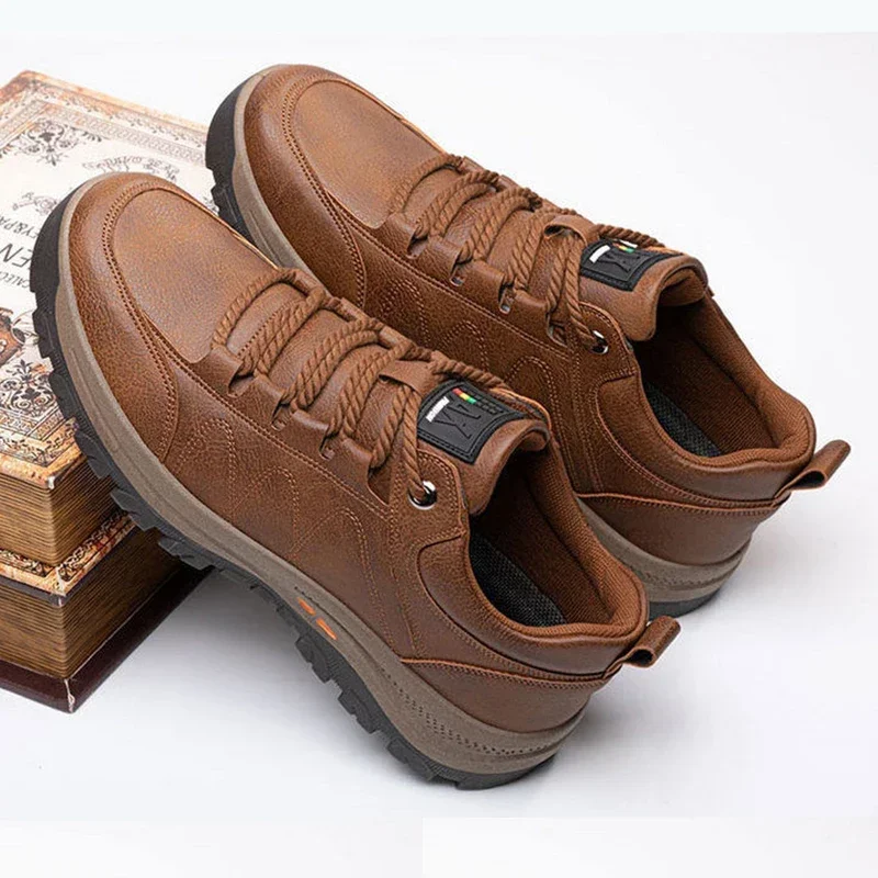 Zapatos de cuero informales de marca para hombre, botas de seguridad para el trabajo para conducir al aire libre, moda urbana, mocasines de negocios para hombre, otoño - imagen 5