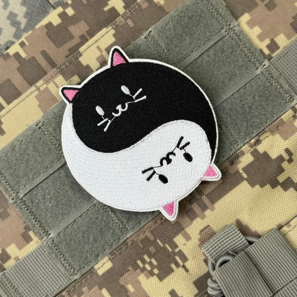 Parche de gato bebé Yin y Yang "Finally Home", parches impresos personalizados de moral divertida, gancho militar táctico, pegatina de bandera para mochila