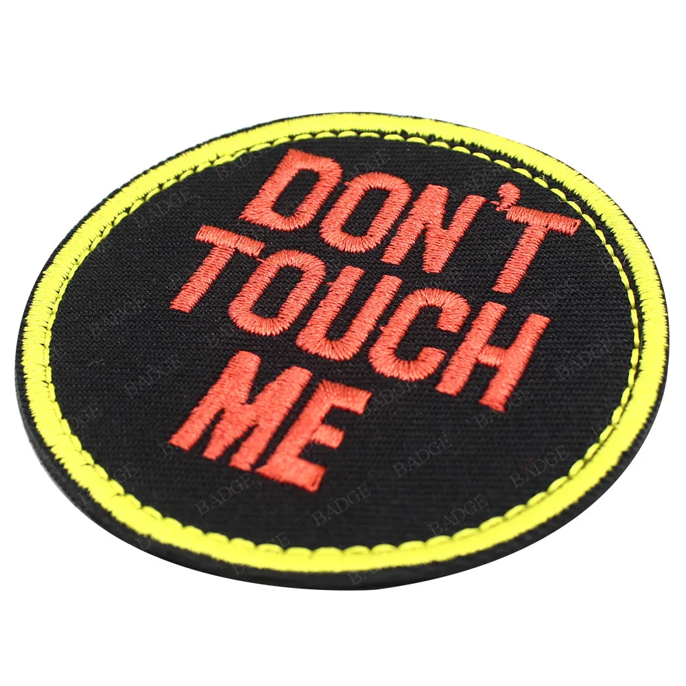 Don't Touch Me And Die Cactus bordado Hook Loop Patch divertido mochila de seguridad bicicleta ropa aplique regalo - imagen 3