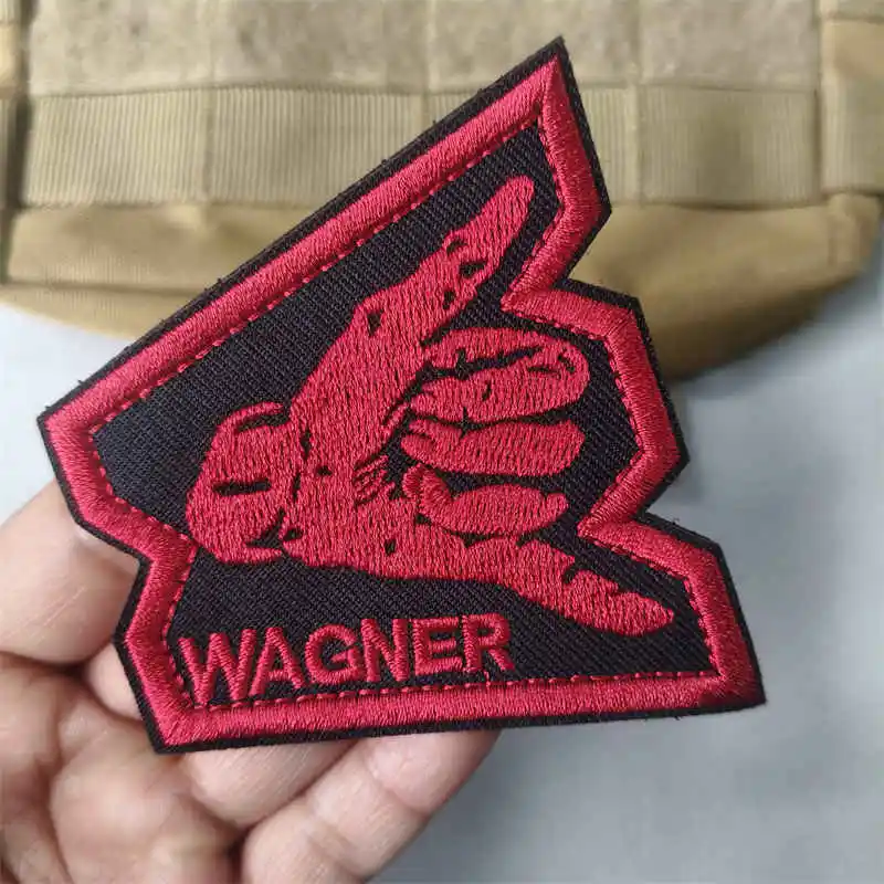 Dedos superiores que '666' parche bordado 3D chaleco táctico parches de gancho y bucle para ropa mochila insignia de moral pegatina brazalete