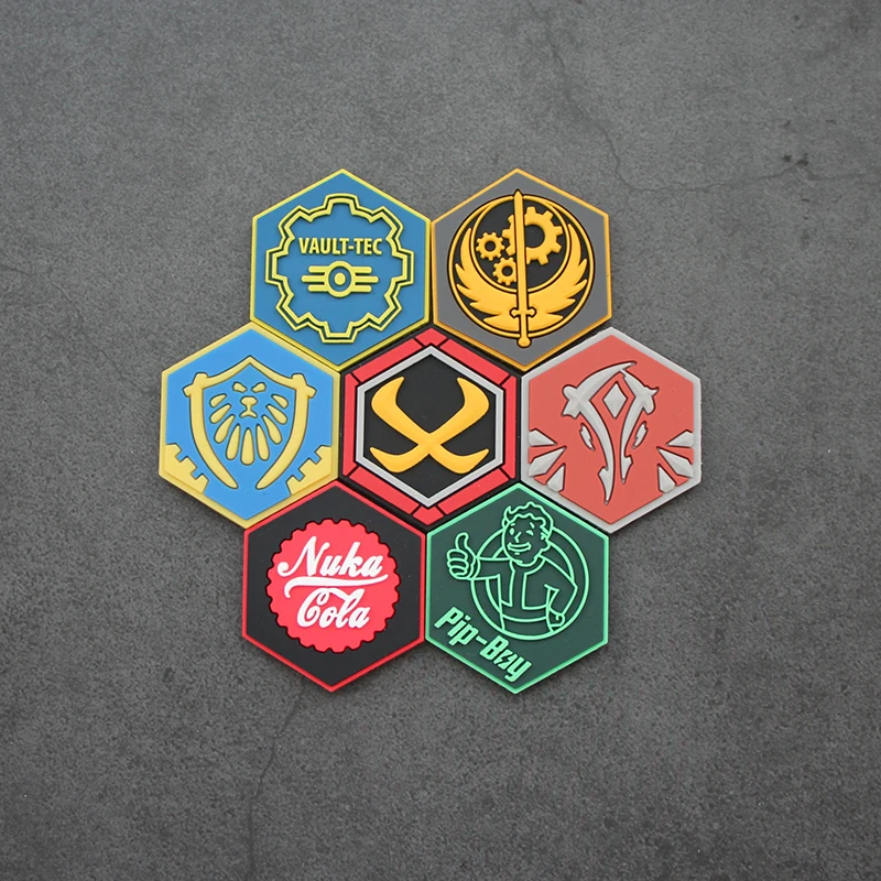 Mini elementos de PVC para rompecabezas, insignias hexagonales, accesorios decorativos para juegos de dibujos animados - imagen 5