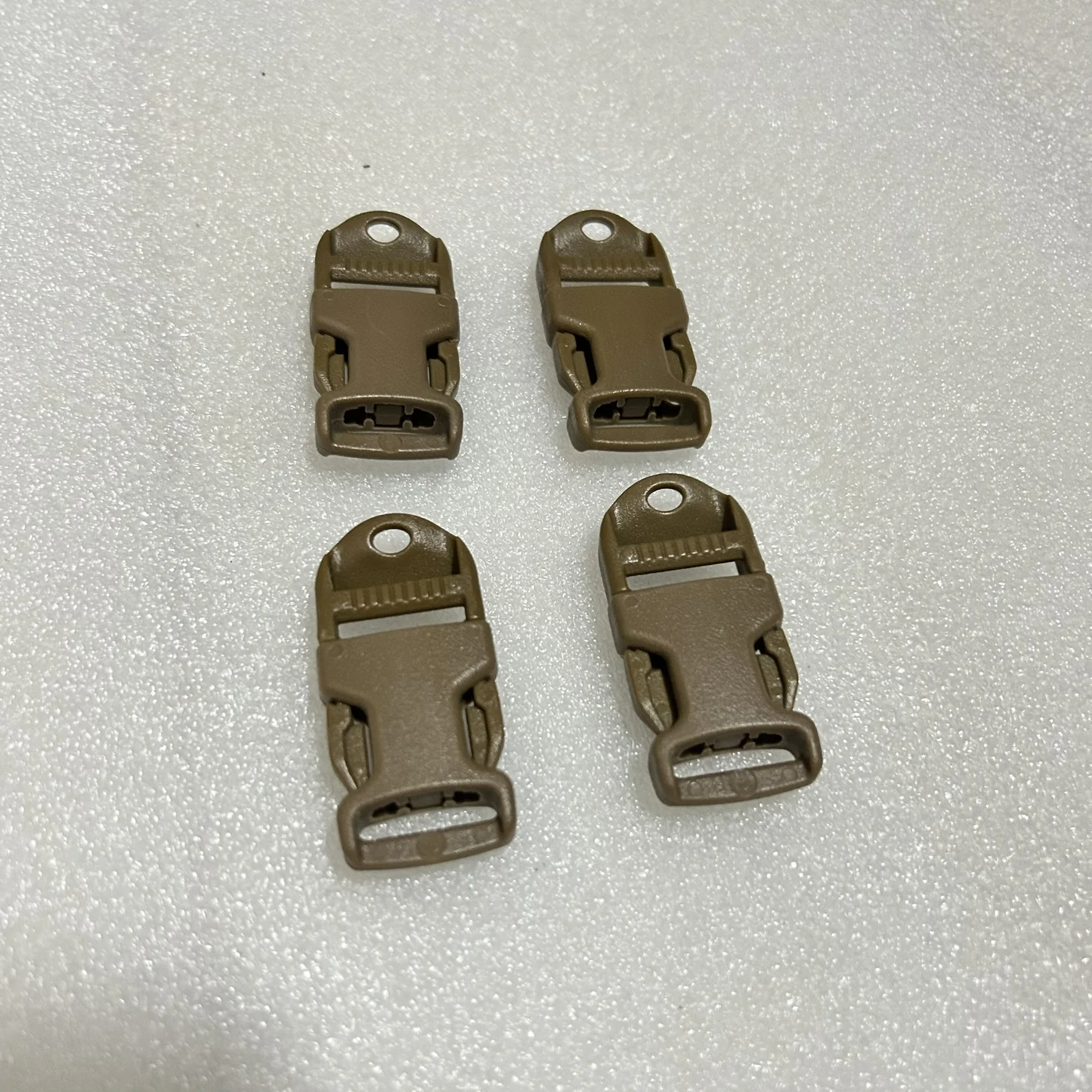 Hebilla de ajuste de correas de 3/4" de conexión rápida, paquete de 4, clip de polímero de alta densidad para correas tácticas