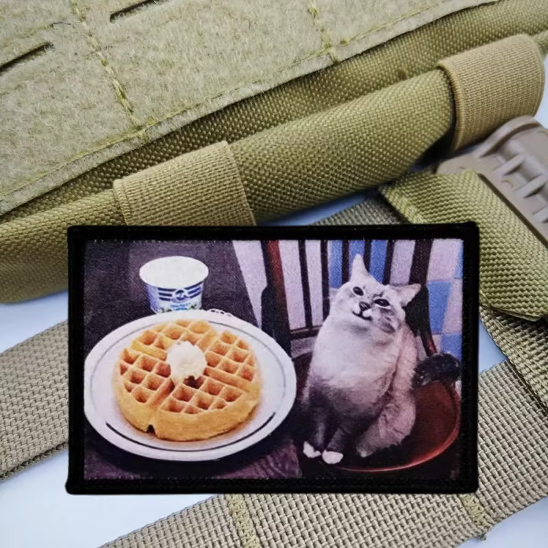 Parche táctico gato con cierre velcro para brazalete y mochila - imagen 5