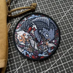 Parche de moral pez Koi con velcro para mochila y equipo táctico