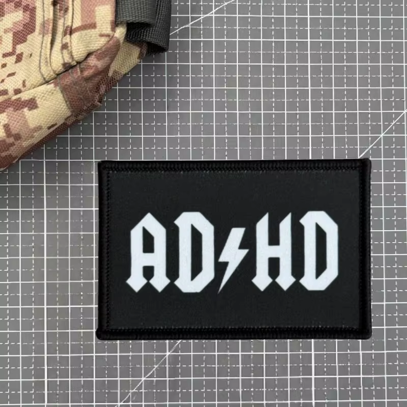 Parche táctico velcro con texto moral para brazalete y gorra - imagen 5