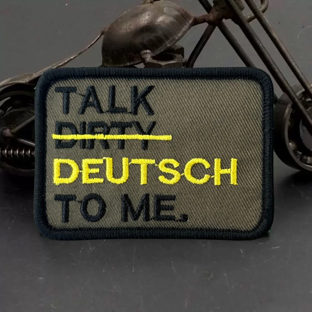 Parche táctico Talk Dirty German to Me Morale, divertido bordado, gancho, cierre adhesivo, insignia para mochila, gorra Molle, pantalones vaqueros - imagen 3