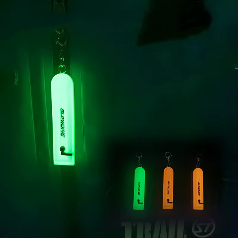 Hebilla luminosa elefante resina – Colgante para mochila y llaves - imagen 2