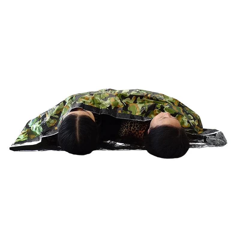 Saco de dormir de emergencia de supervivencia de camuflaje, manta térmica para mantener el calor, impermeable, Mylar doble, primeros auxilios, acampar al aire libre - imagen 5