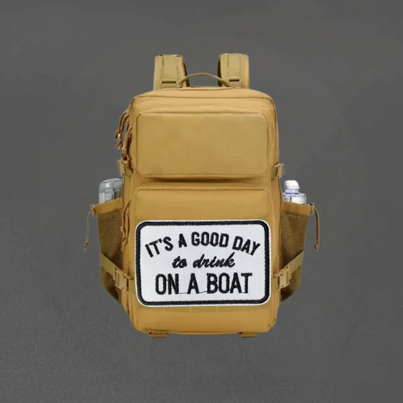 Es un buen día para beber en un barco parche bordado chaleco táctico gancho y bucle insignia de moral mochila pegatinas parches para ropa