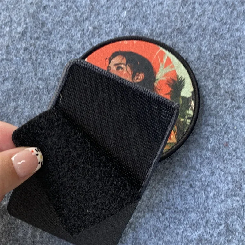 Brazalete con parche táctico de rescate médico para niñas, insignias de moral con estampado de "flores", gancho y bucle, mochila, pegatinas decorativas para ropa - imagen 5