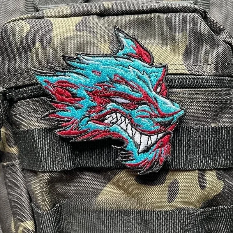 Insignia de moral con brillo nocturno de unicornio arcoíris, brazalete táctico con cabeza de lobo y dragón, parche de gancho y bucle bordado, pegatina para mochila - imagen 2