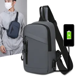 Bolso de pecho táctico hombre USB para actividades al aire libre