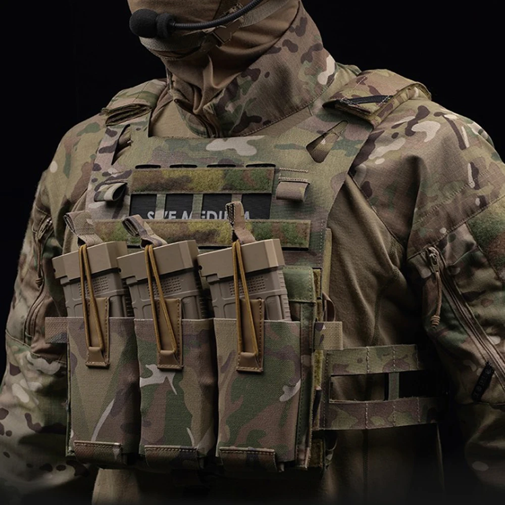 Bolsa triple cargador MOLLE con solapa elástica para M4 AR556 táctica - imagen 3