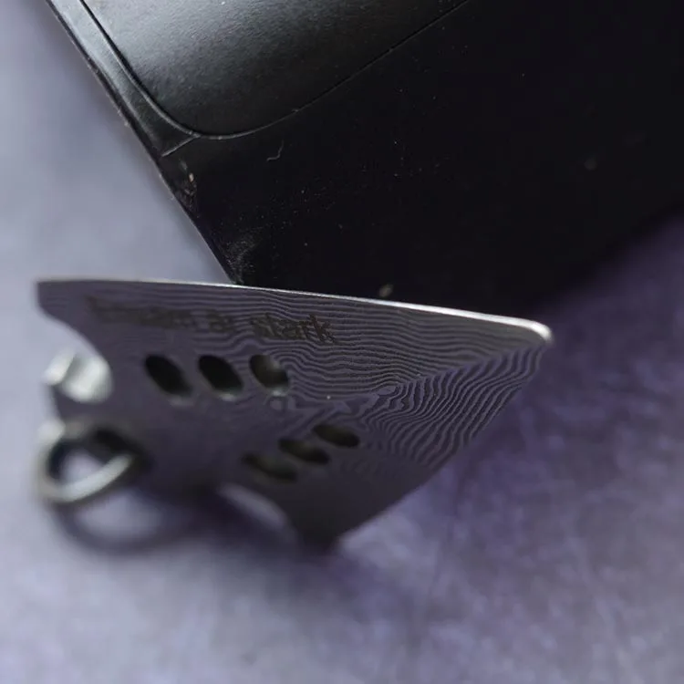 Collar de titanio para hombre, colgante de flecha de personalidad de Damasco de estilo vikingo, punta de flecha forjada a mano - imagen 4