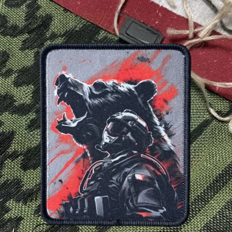 Parche con estampado de oso rugiente y guerrera, chaleco táctico, insignia de moral con gancho y bucle, pegatinas decorativas para mochila, parches para brazalete para ropa - imagen 2