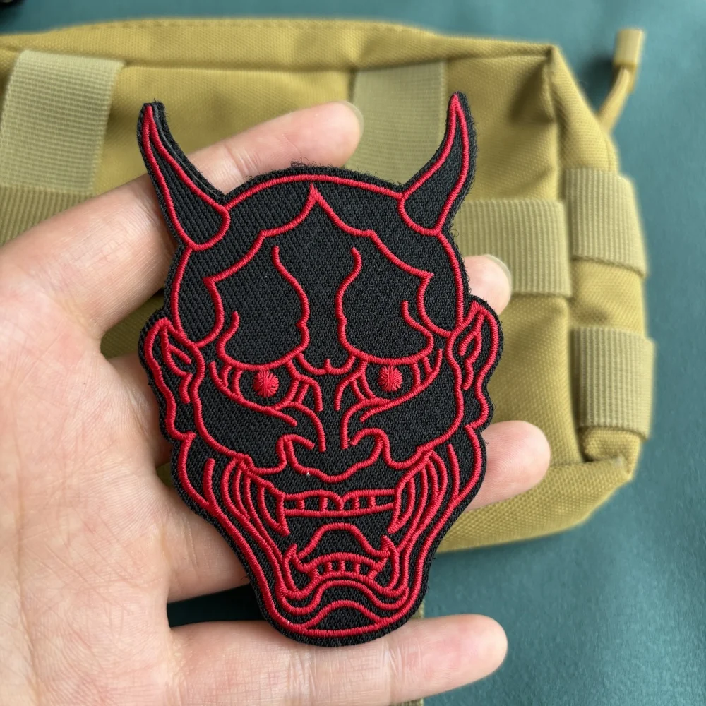 Parche táctico "Demon", parche bordado con máscara de fantasma rojo para mochila, gancho y bucle, brazalete, insignia de moral militar, pegatinas para sombrero