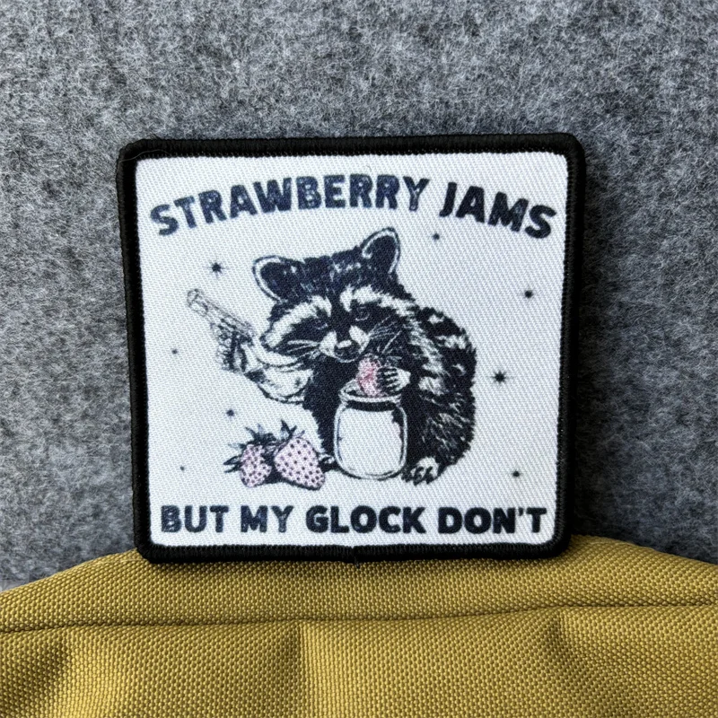 STRAWBERRY JAMS BUT MY GLOCK NO parche insignia de moral táctica brazalete impreso gancho bucle parches ropa mochila pegatina - imagen 2