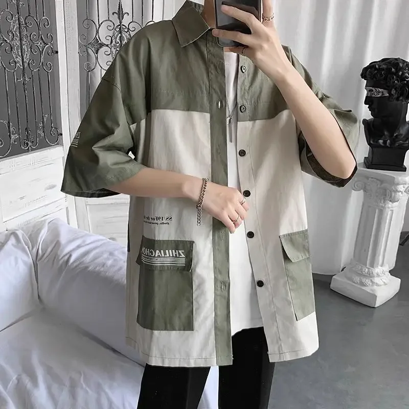 Camisa de manga corta para hombre, camisa de trabajo holgada informal de estilo de Hong Kong, Top de contraste de estilo veraniego, camisas holgadas con bloqueo de Color - imagen 2