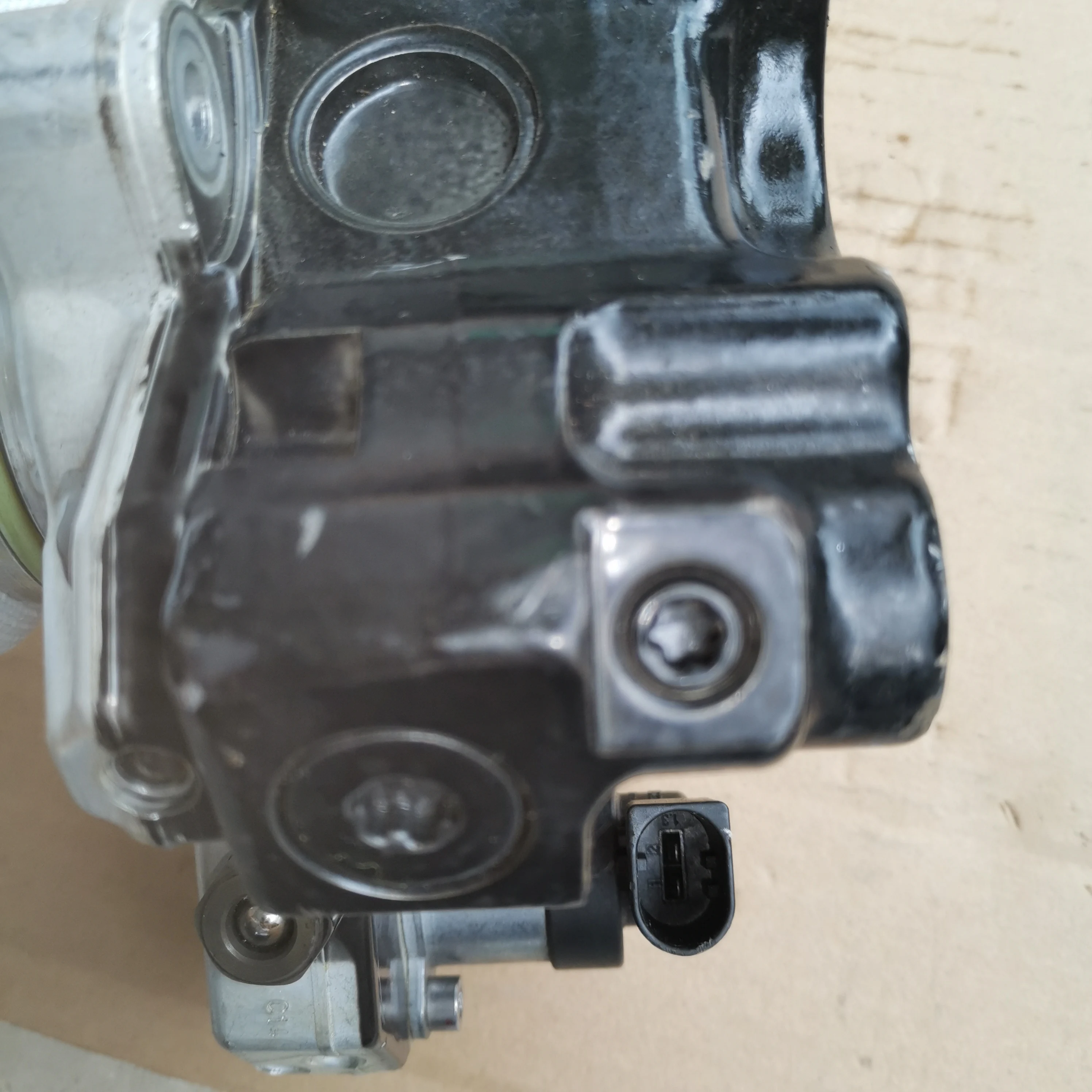 Aplicable a la bomba de aceite diésel de alta presión 642 GL300 GL350 GL450W166/164/ML300ML350 - imagen 3