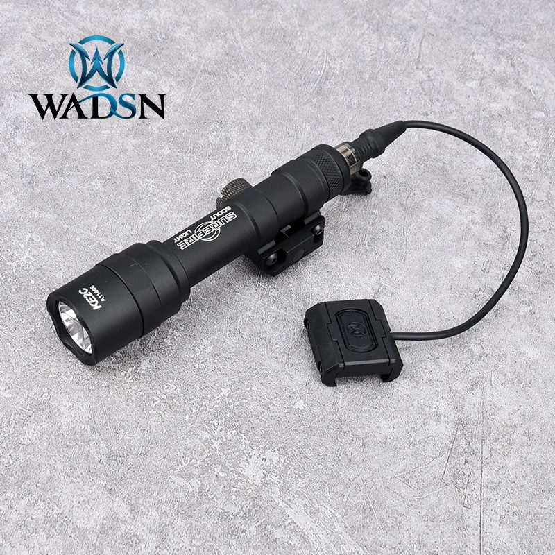 WADSN M300C Linterna táctica Picatinny con interruptor momentáneo - imagen 2