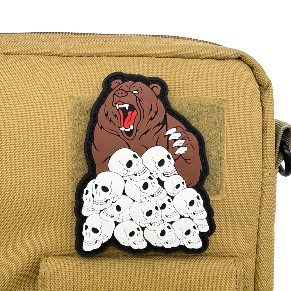 Parches de PVC de oso marrón irritables "Humans Beware", parche de gancho y bucle de moral del ejército militar táctico, pegatina para mochila para ropa - imagen 5