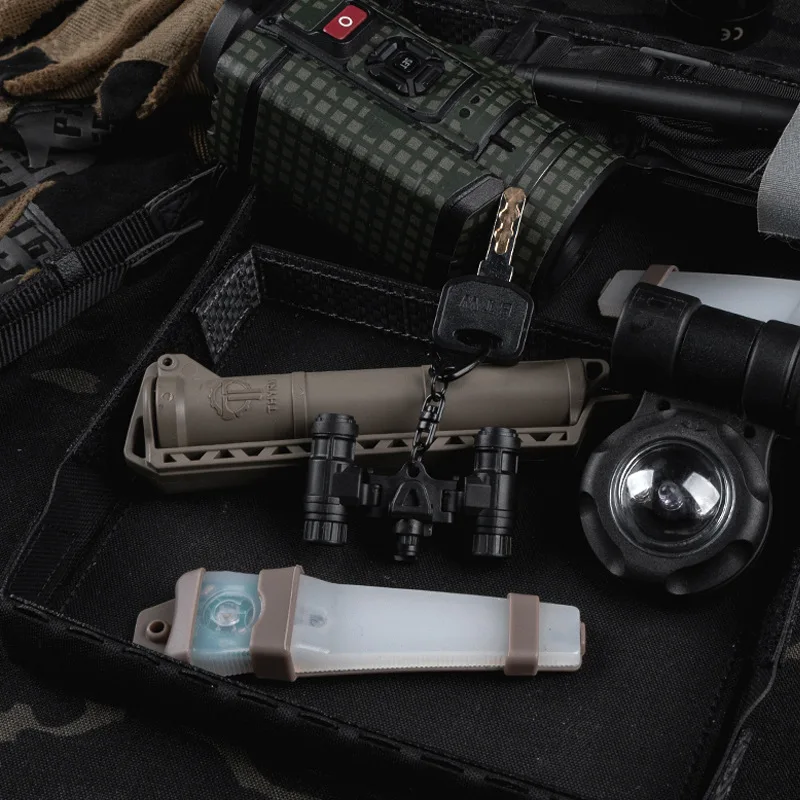 Llavero modelo de visión nocturna Binocular AN/PVS31 - imagen 3