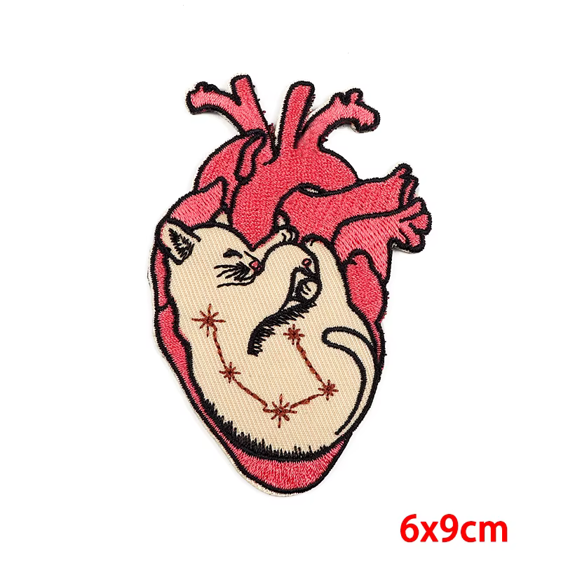 Parche bordado corazón termoadhesivo para chaquetas DIY - imagen 4