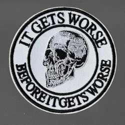 Parche táctico bordado calavera con velcro, moral e insignia para mochila