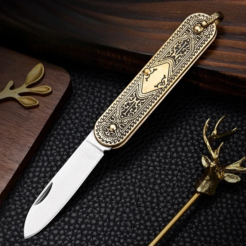 Mini cuchillo plegable retro con mango de latón, cuchillo llavero, cuchillo de fruta multifuncional para transporte al aire libre y diario. - imagen 4