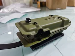 Funda Kydex táctica Baofeng UV5R – Acceso rápido