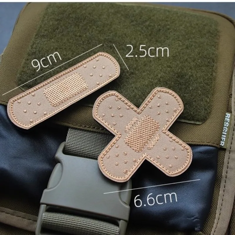 Parches bordados de tirita, parche de gancho y bucle para ropa, brazalete de dibujos animados con personalidad, insignia de moral táctica en mochila - imagen 3