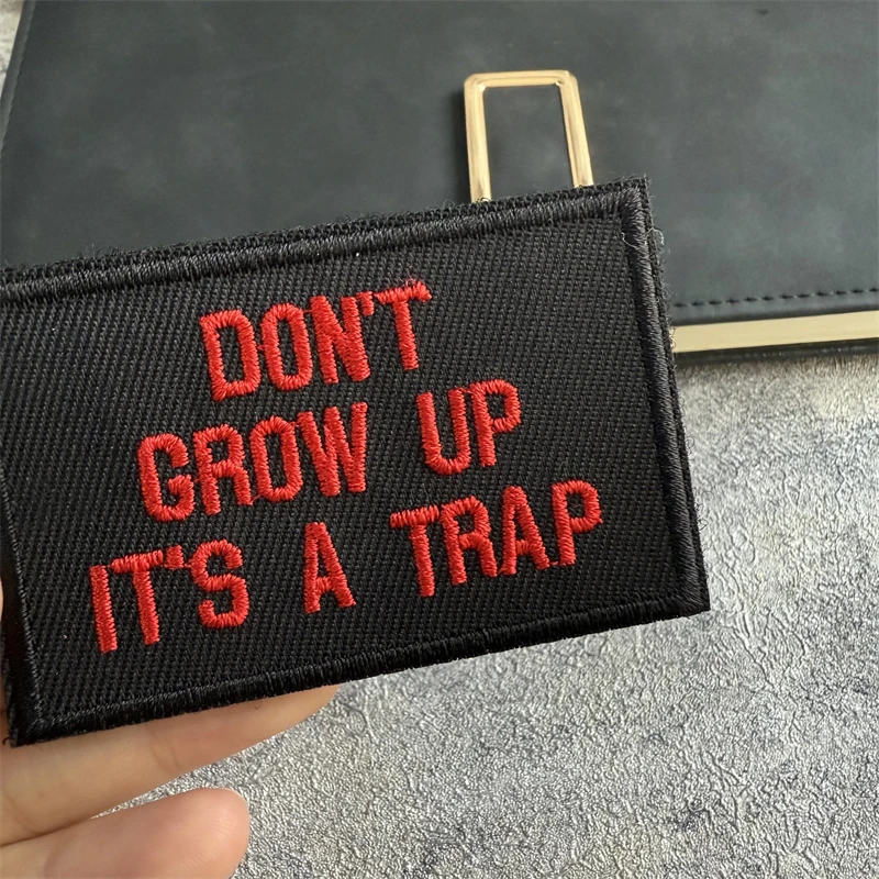 No se golpear es un guapa, parche bordado táctico sarcástico divertido, insignia de moral, gancho y bucle, mochila, sombrero, accesorios, pegatina - imagen 3