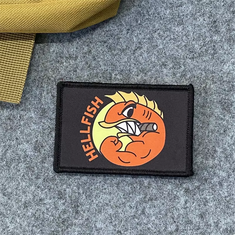 Parche táctico Hellfish calavera – Velcro para mochila - imagen 3