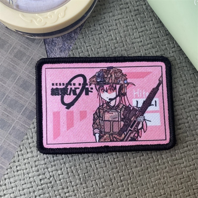 Parche de brazalete militar de soldado femenino táctico, insignia de moral con gancho y bucle de personalidad, pegatinas de accesorios para sombrero y mochila al aire libre - imagen 2