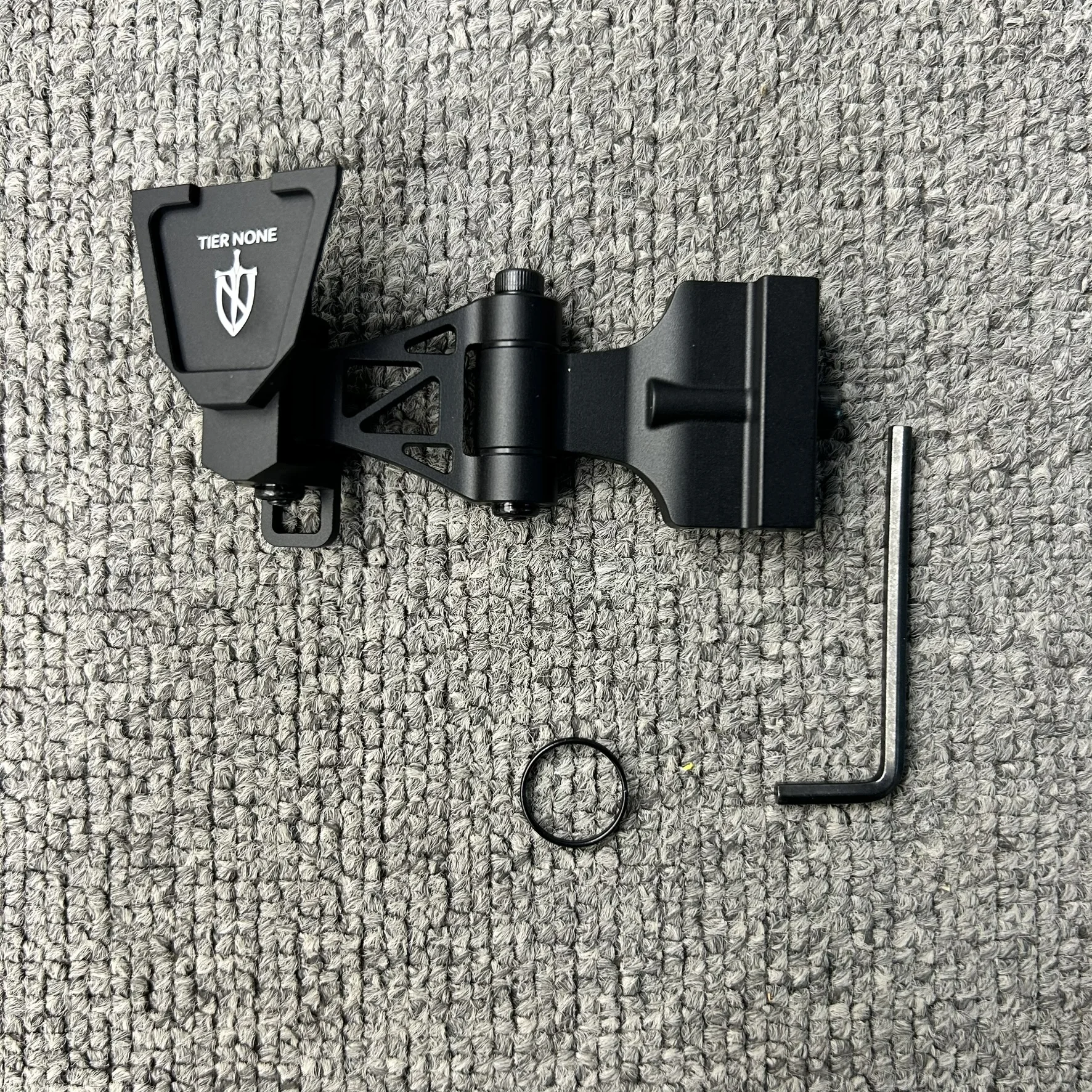 Brazo MUM14 LT3 Soporte de brazo en J MUM | Soporte ligero del brazo en J del módulo de visión nocturna | Interfaz de cola de milano NVM