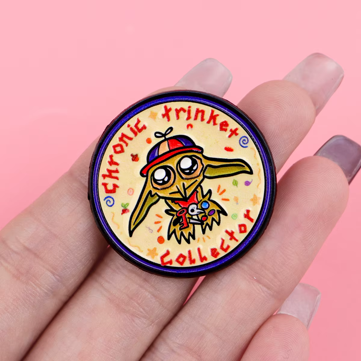 Pin de esmalte criatura fantástica – Broche solapa coleccionista - imagen 2