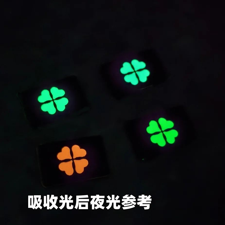 Insignia luminosa de trébol de cuatro hojas cortada con láser personalizada, hebilla MOLLE de hoja de Ginkgo, parche de gancho y bucle para mochila personalizado - imagen 4