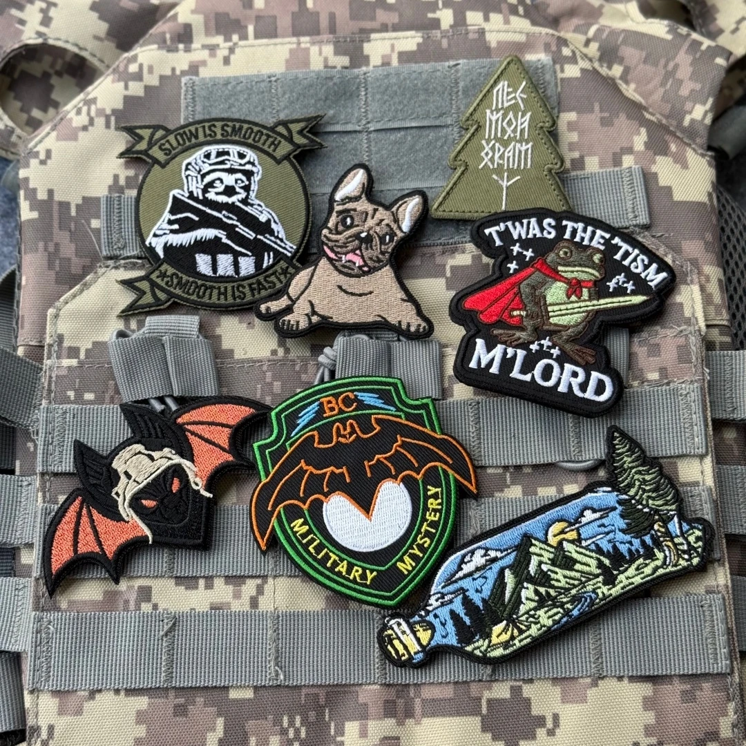 Parches de gancho y bucle bordados de animales de mapache y rana para ropa, emblema de moral táctico militar, mochila, pegatinas personalizadas
