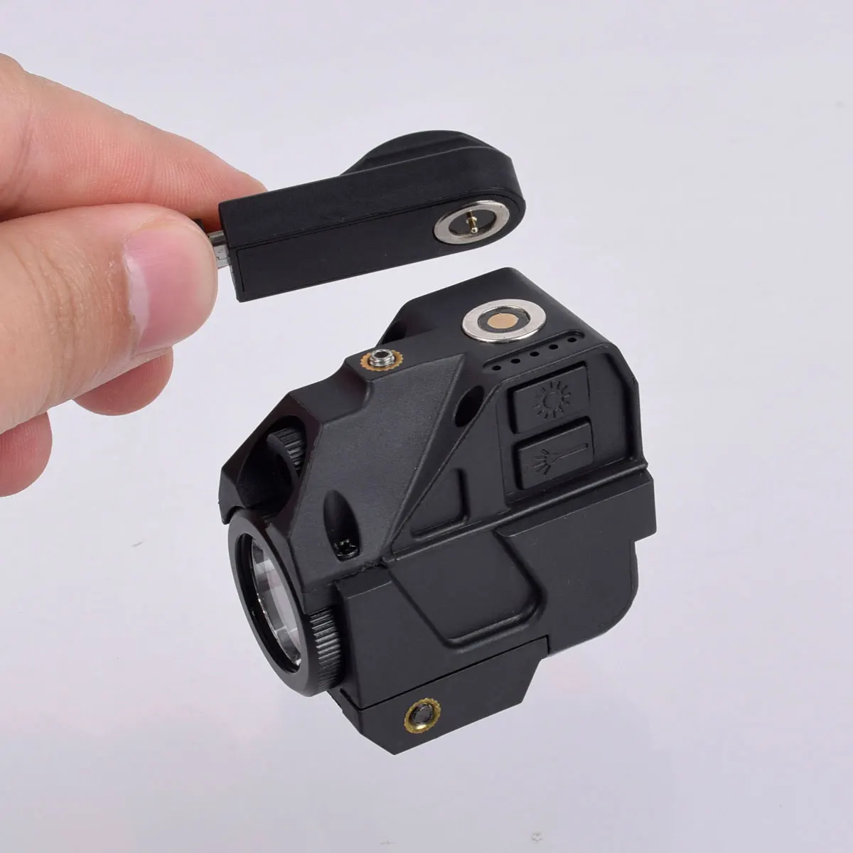 Luz LED táctica de 500 lúmenes con láser de carga Combo vista de punto rojo/verde riel Picatinny de 20mm apto para Glock 17 - imagen 5