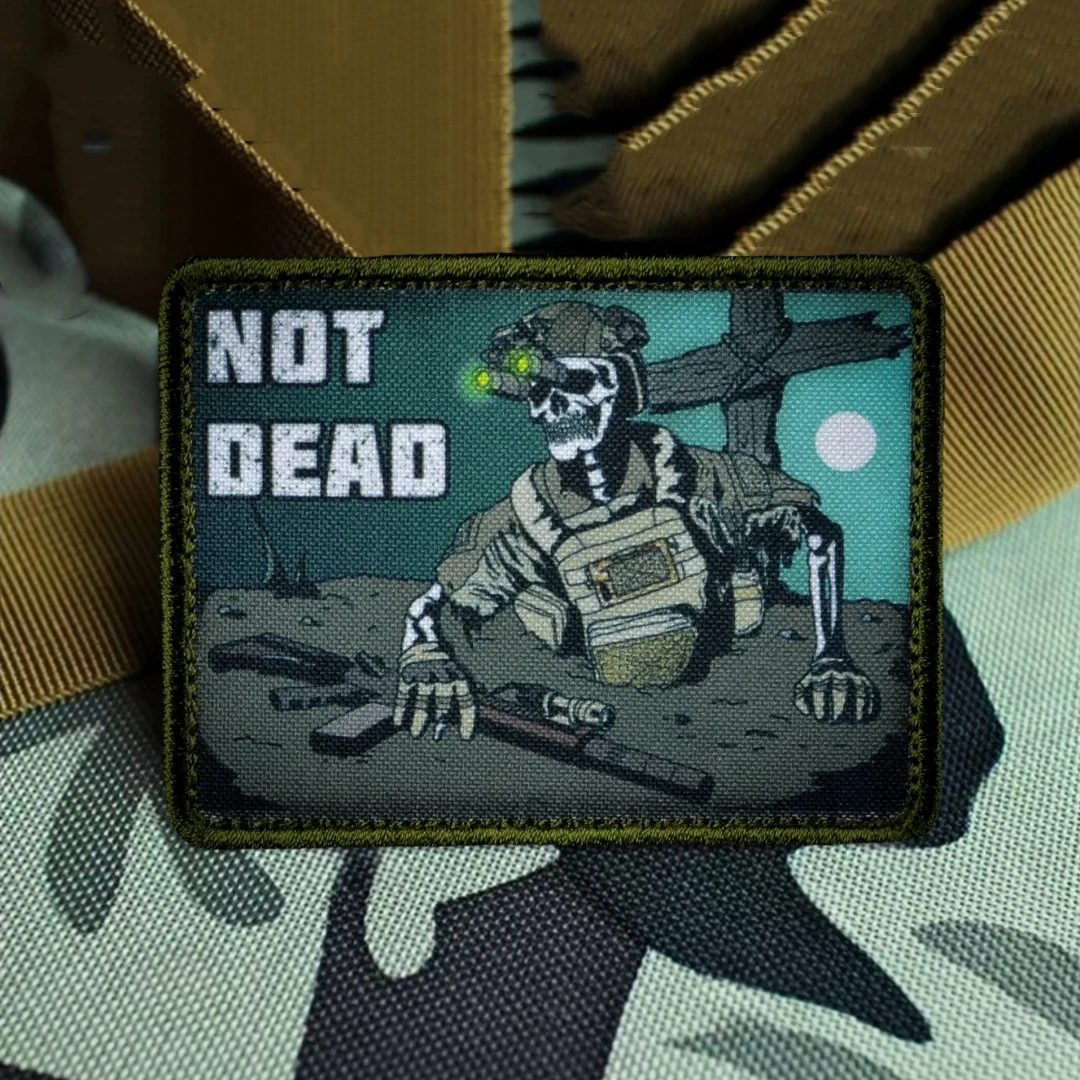 Parche táctico de calavera de la muerte "NON DEAD" con insignia de moral, pegatina para mochila del ejército militar, parches de gancho y bucle impresos para ropa - imagen 4