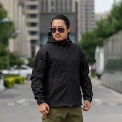 Chaqueta táctica militar woodland ripstop con capucha