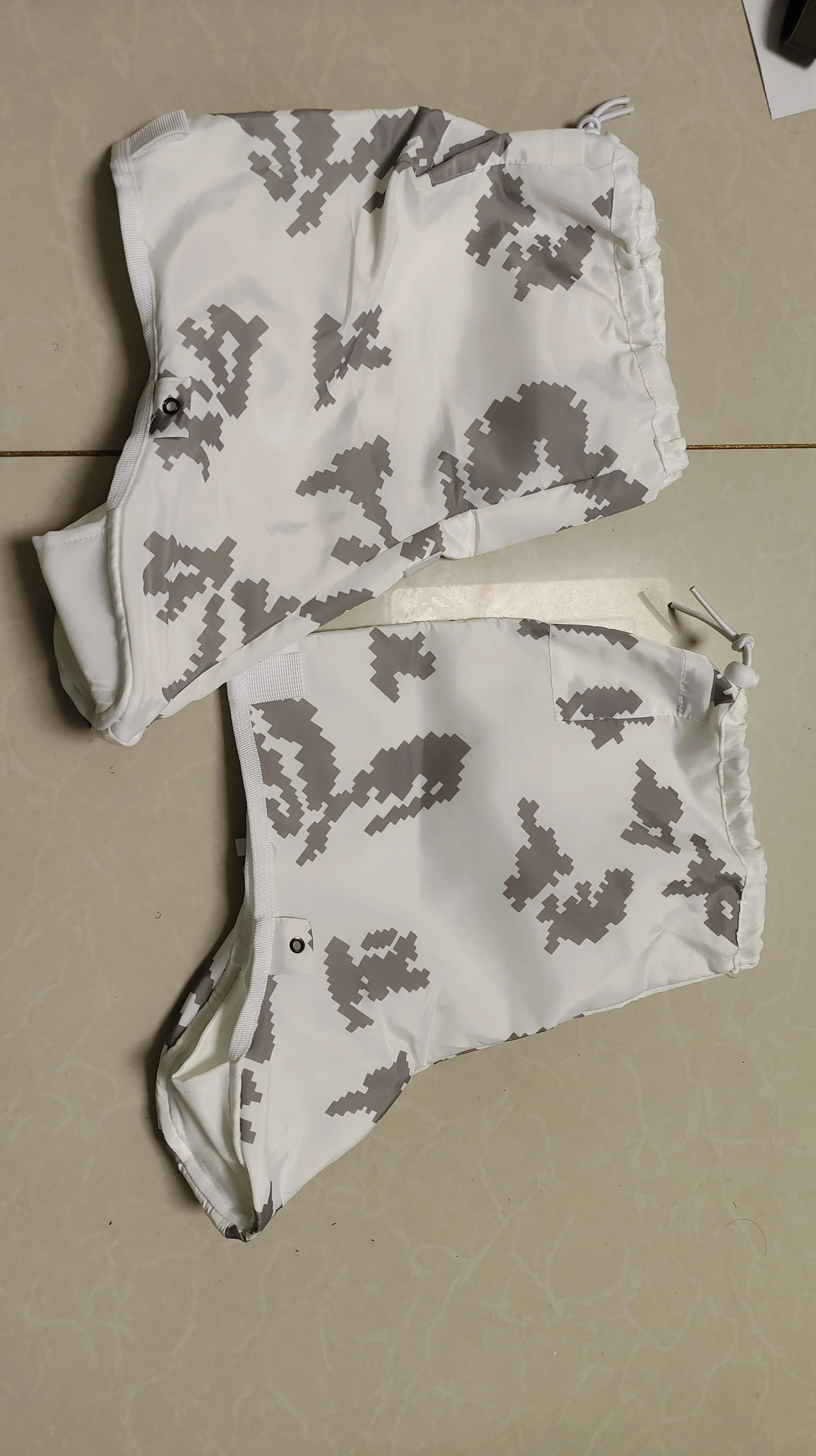 Cubrezapatos de nieve tácticos antideslizantes camuflaje patrón